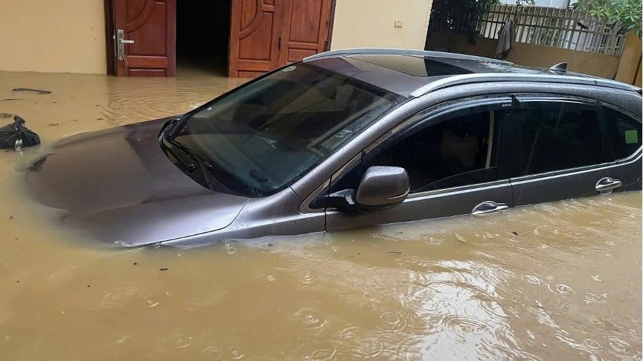 Nhanh chóng ứng phó sau bão, PTI SOS 'ghi điểm' với khách hàng