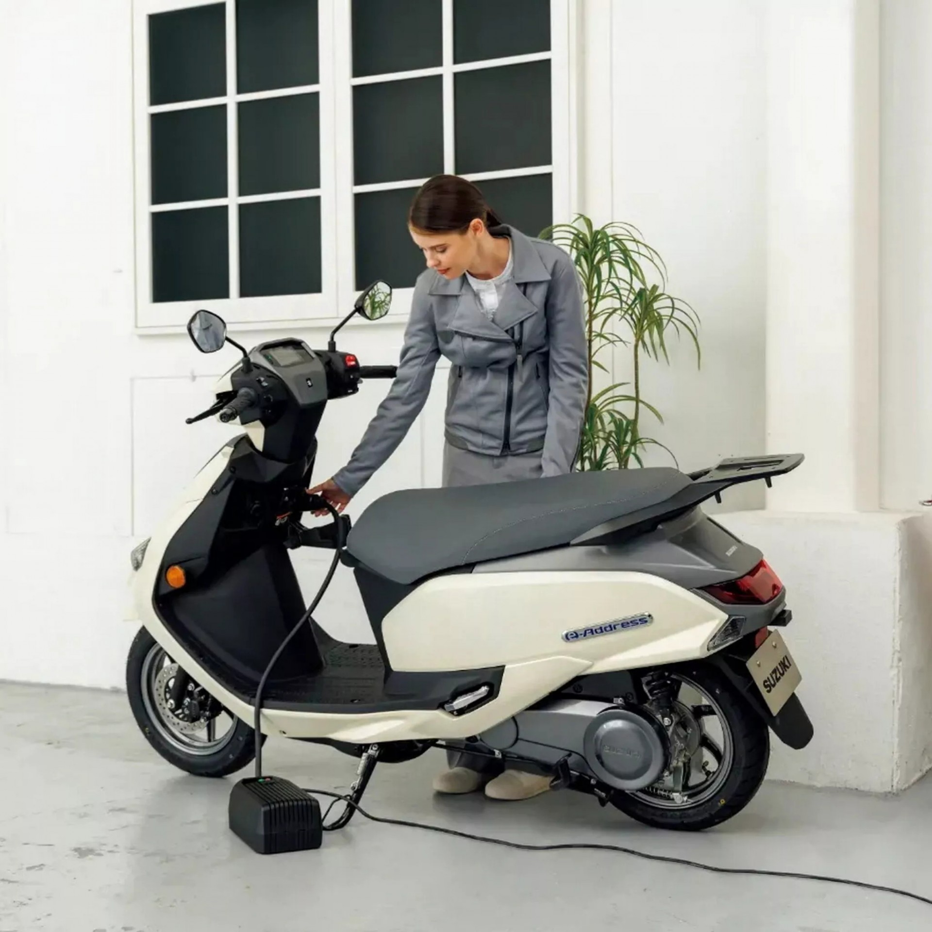 mẫu xe điện Suzuki tại Japan Mobility Show 2025