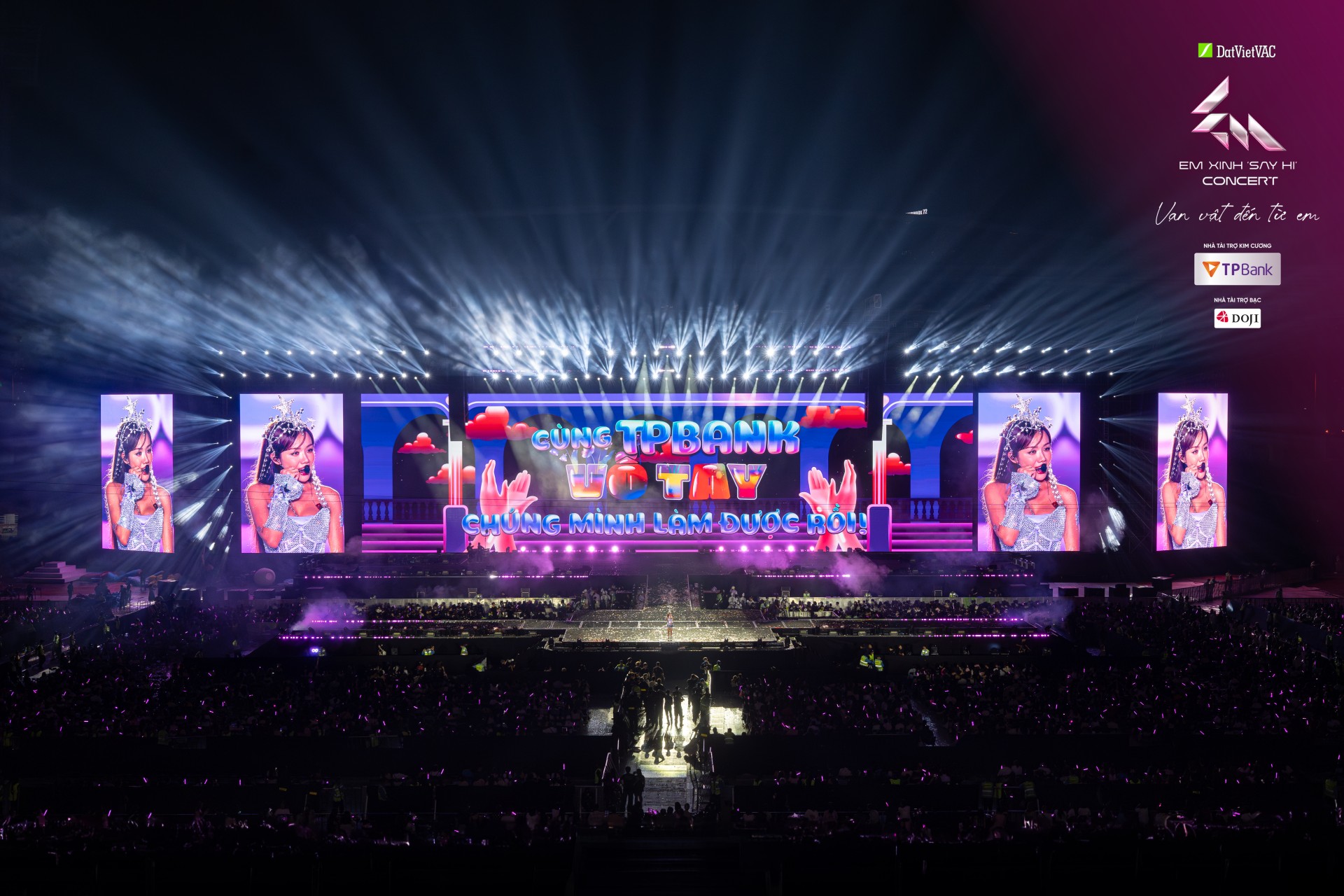 “Phải lòng” Bank Tím tại Em Xinh “Say Hi” Concert Đêm 2 TP Bank Em xinh say hi