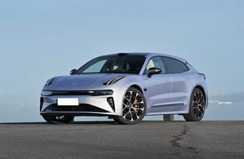 Zeekr 001 2026 chính thức được bán ở Trung Quốc với giá từ 999 triệu đồng xe điện Zeekr 001 2026 ra mắt Trung Quốc