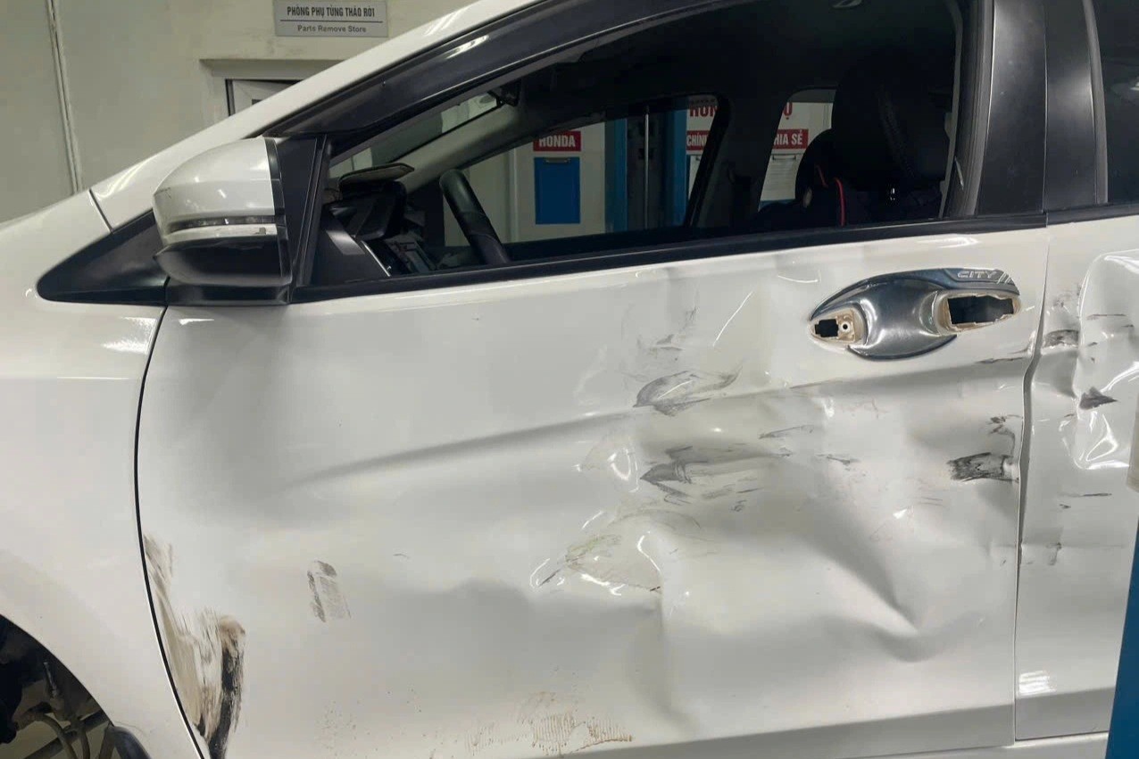 xe tải cứu trợ từ Đắk Lắk