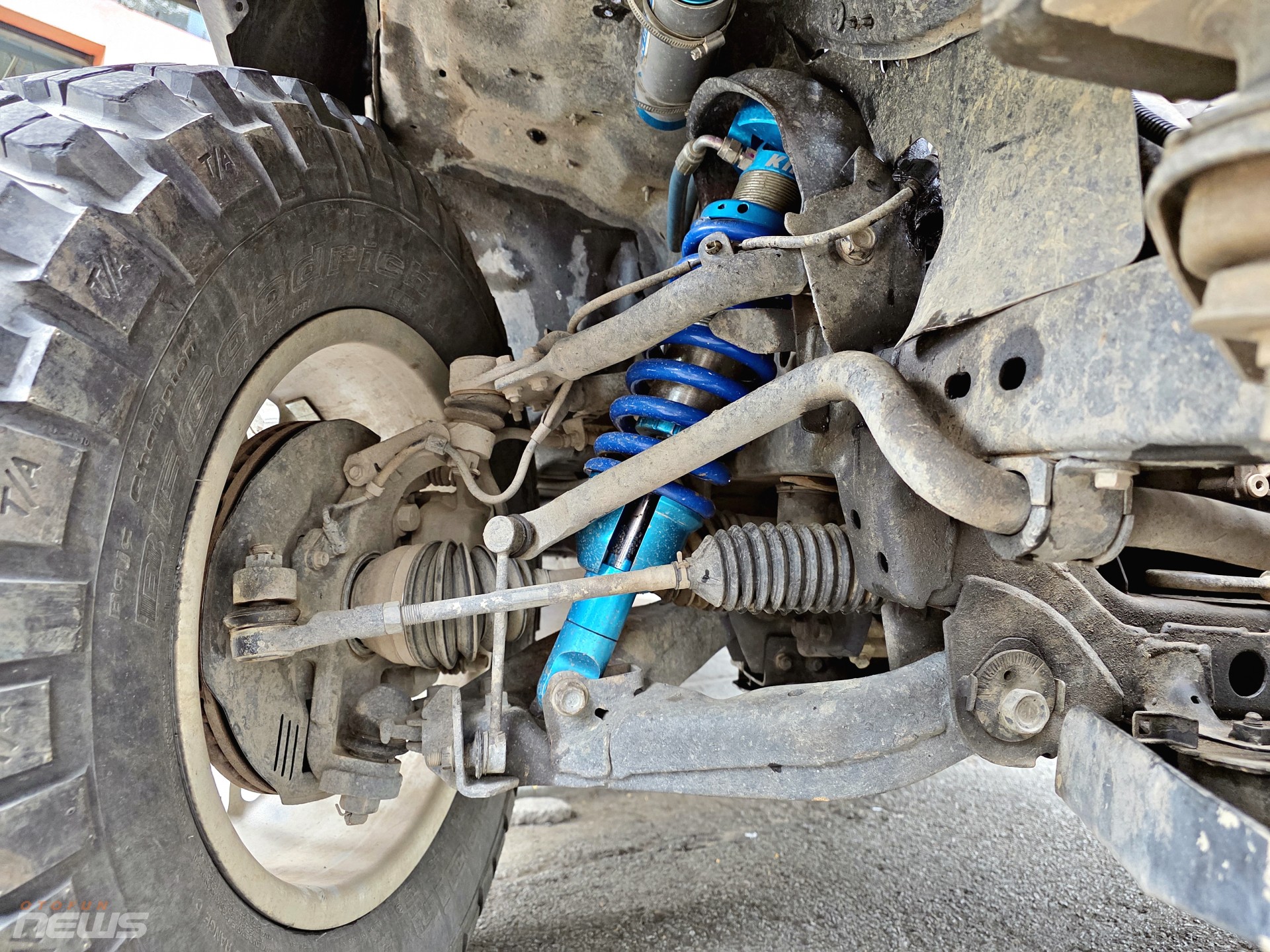 Đội Thỏ và Đậu đầu tư 600 triệu độ Isuzu D-Max tham chiến Hạng Cơ bản PVOIL VOC 2025