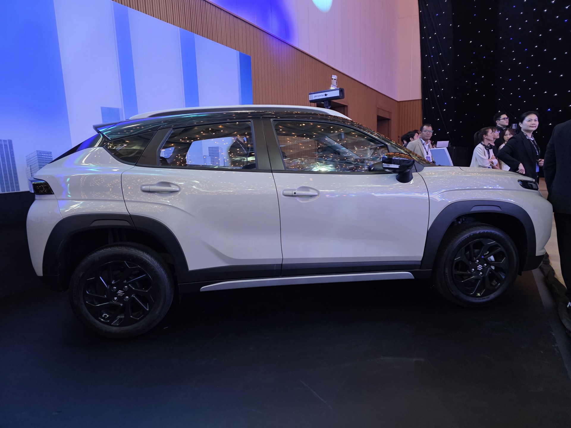 Suzuki Fronx chính thức ra mắt tại Việt Nam