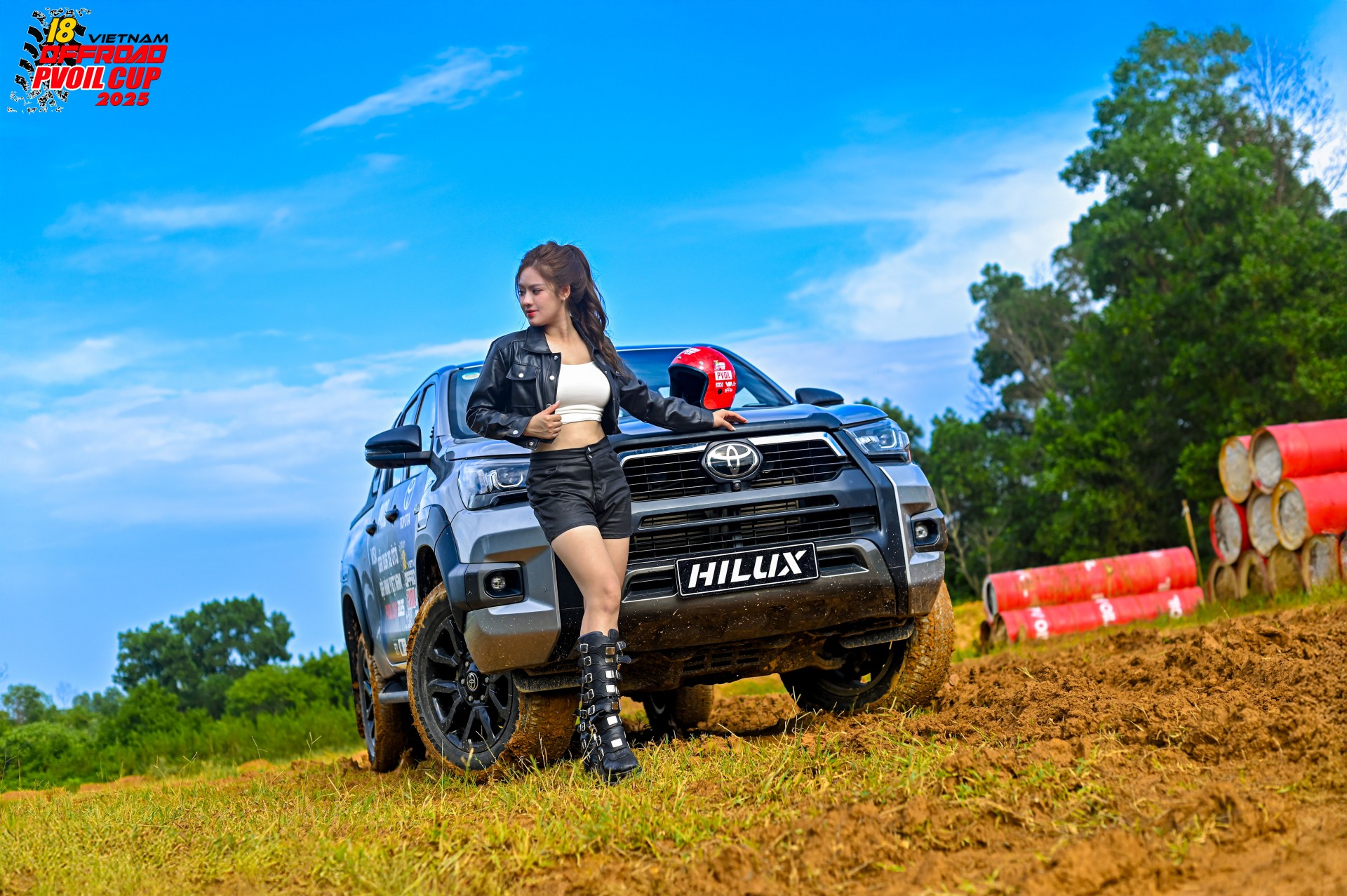 Chiêm ngưỡng bộ ảnh cổ động giải PVOIL VOC 2025 với Toyota Hilux