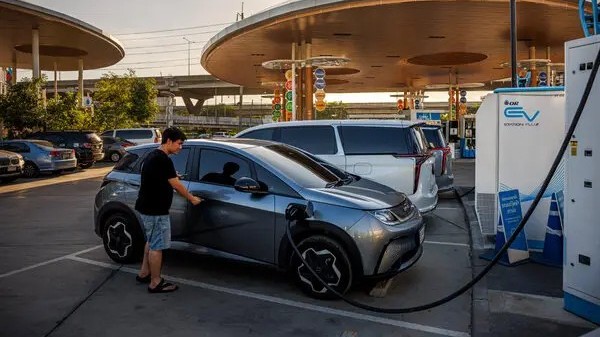 Tiêu thụ xe điện ở Đông Nam Á tăng mạnh, Việt Nam chỉ đứng thứ hai, cả về số lượng lẫn tỷ lệ xe bán ra