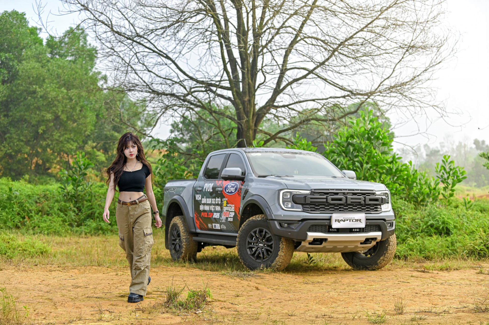 Ford Ranger Raptor 'Chiến binh' off-road khuấy động PVOIL VOC 2025 Ford Ranger Raptor 'Chiến binh' off-road khuấy động PVOIL VOC 2025