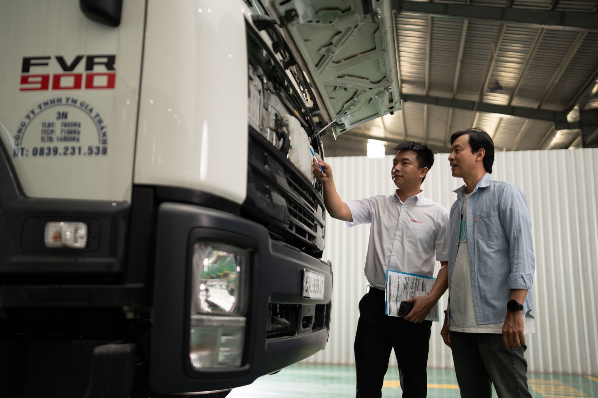 Isuzu Việt Nam chuyển mình: Từ nhà sản xuất xe tải thành nhà cung cấp giải pháp vận tải toàn diện Isuzu Việt Nam 30 năm