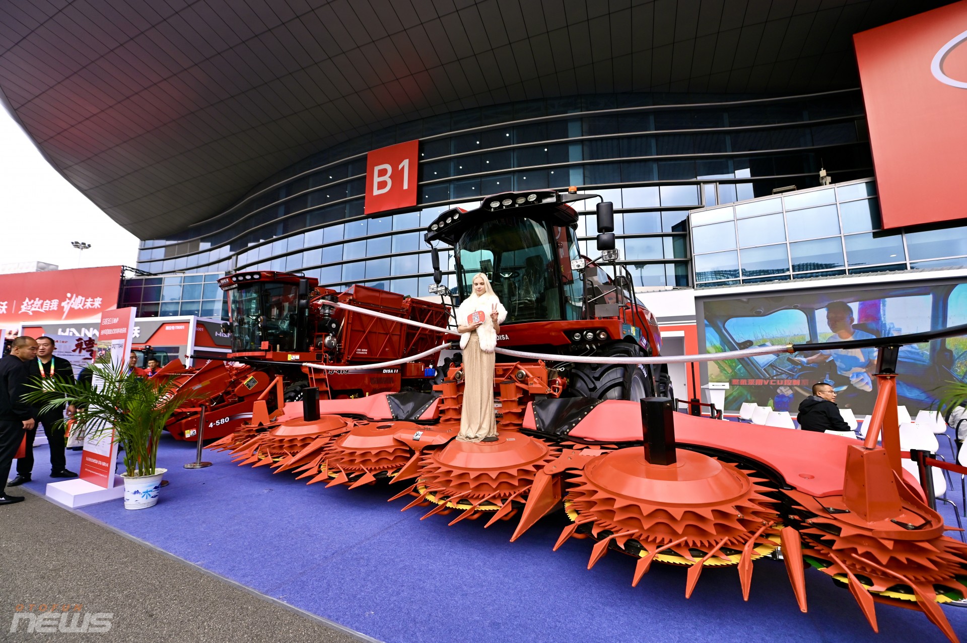 Hơn 2.500 doanh nghiệp quy tụ tại Triển lãm Máy móc Nông nghiệp Quốc tế Trung Quốc CIAME 2025 Hơn 2.500 doanh nghiệp quy tụ tại Triển lãm Máy móc Nông nghiệp Quốc tế Trung Quốc CIAME 2025