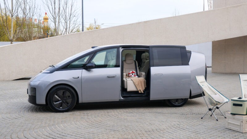 Li Auto Mega là một mẫu MPV điện cao cấp ở thị trường Trung Quốc