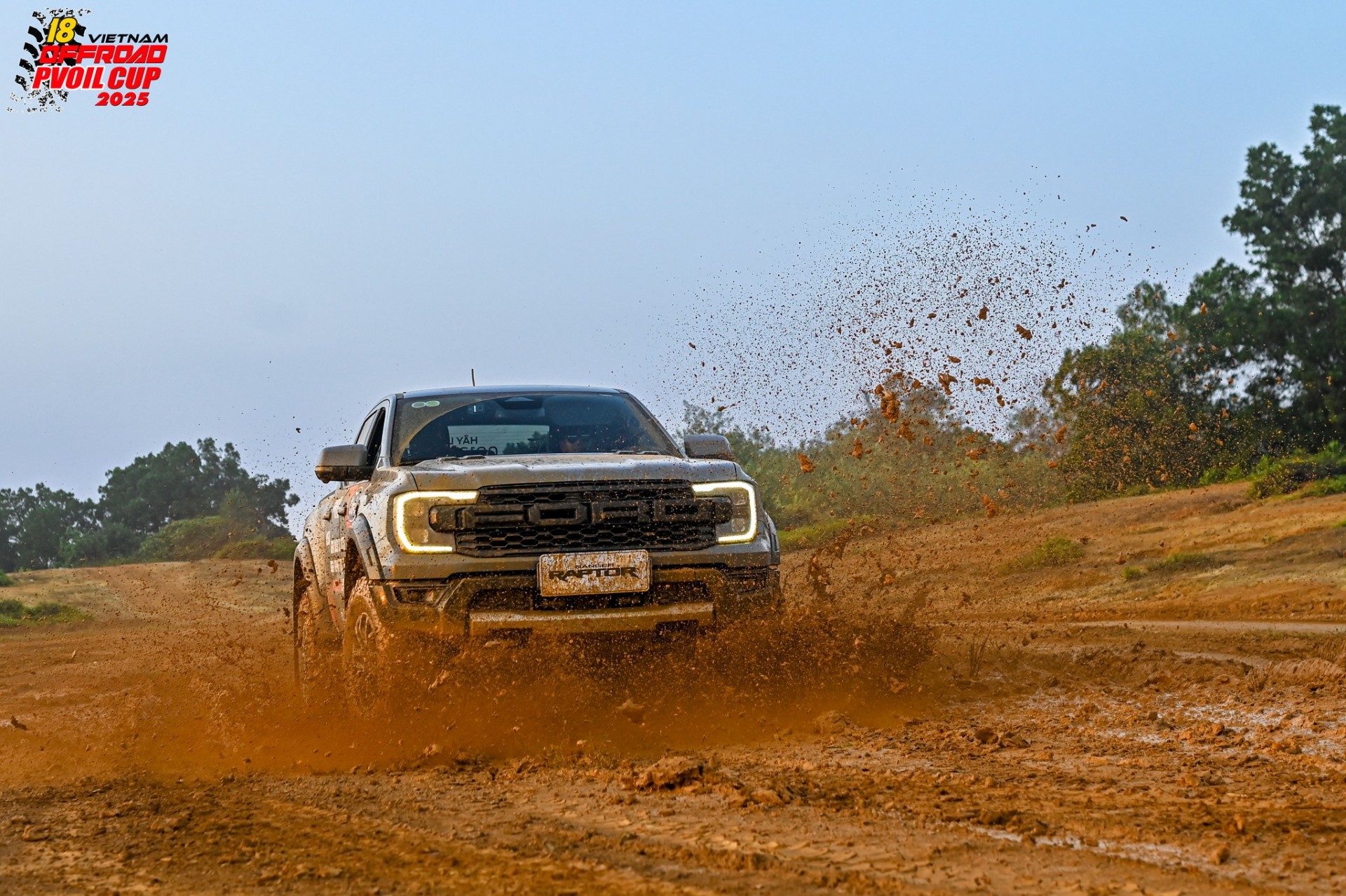 Lái thử Ford tại PVOIL VOC 2025: Khi đường địa hình trở thành 'phòng thí nghiệm' cảm xúc