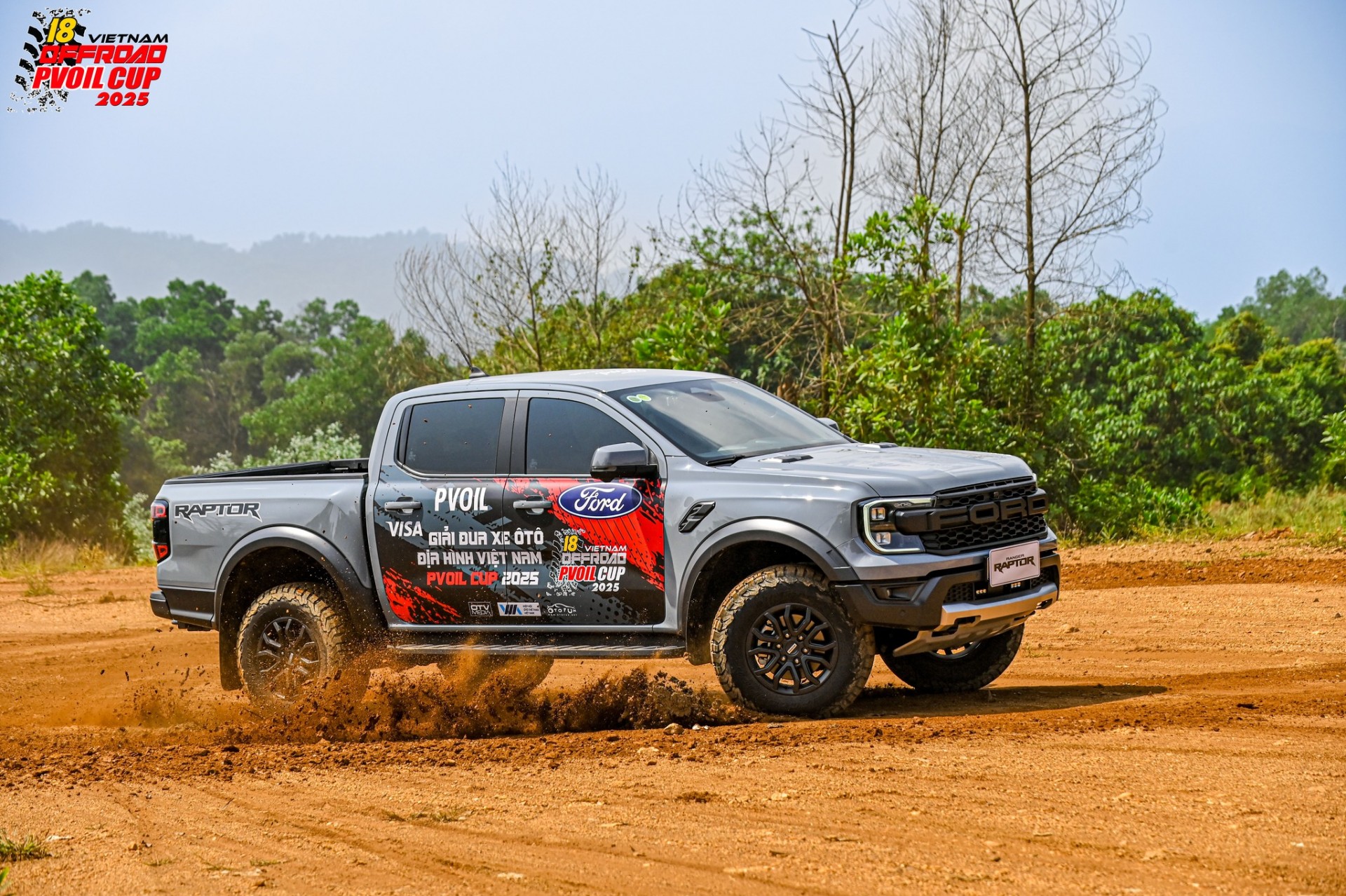 Lái thử Ford tại PVOIL VOC 2025: Khi đường địa hình trở thành 'phòng thí nghiệm' cảm xúc
