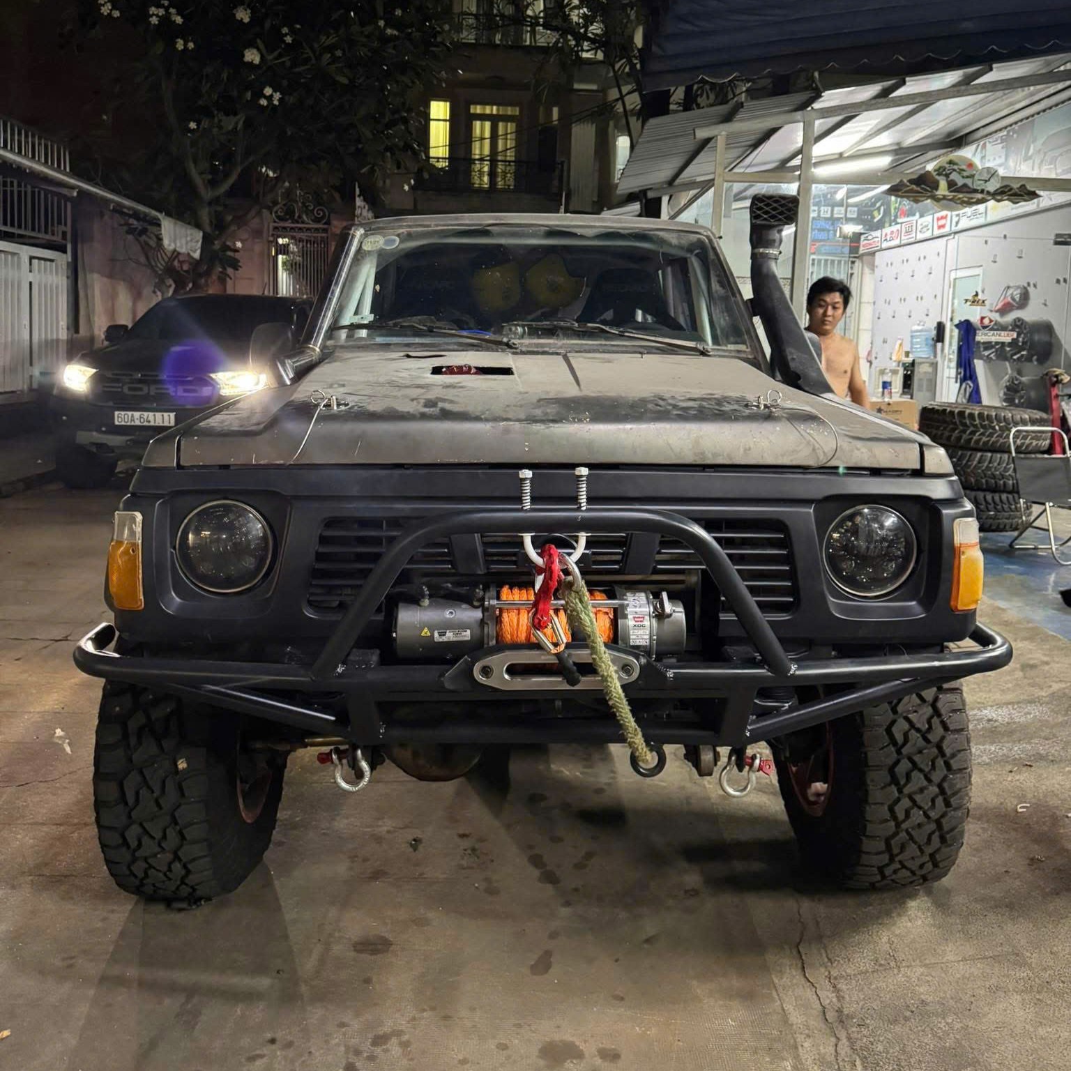 Đội Quảng Trị 4x4 lần đầu góp mặt tại VOC 2025 với “chiến mã” Nissan Patrol độ toàn diện Đội Quảng Trị 4x4 lần đầu góp mặt tại VOC 2025 với “chiến mã” Nissan Patrol độ toàn diện