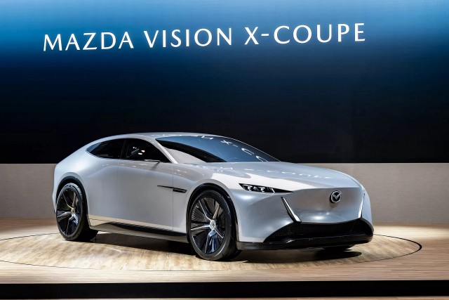 Mazda trình làng hai mẫu xe concept coupe và hatchback ấn tượng tại Japan Mobility Show 2025