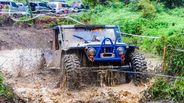 Hạng Chuyên nghiệp PVOIL VOC 2025: Bùn, khói và bản lĩnh của những tay lái thép