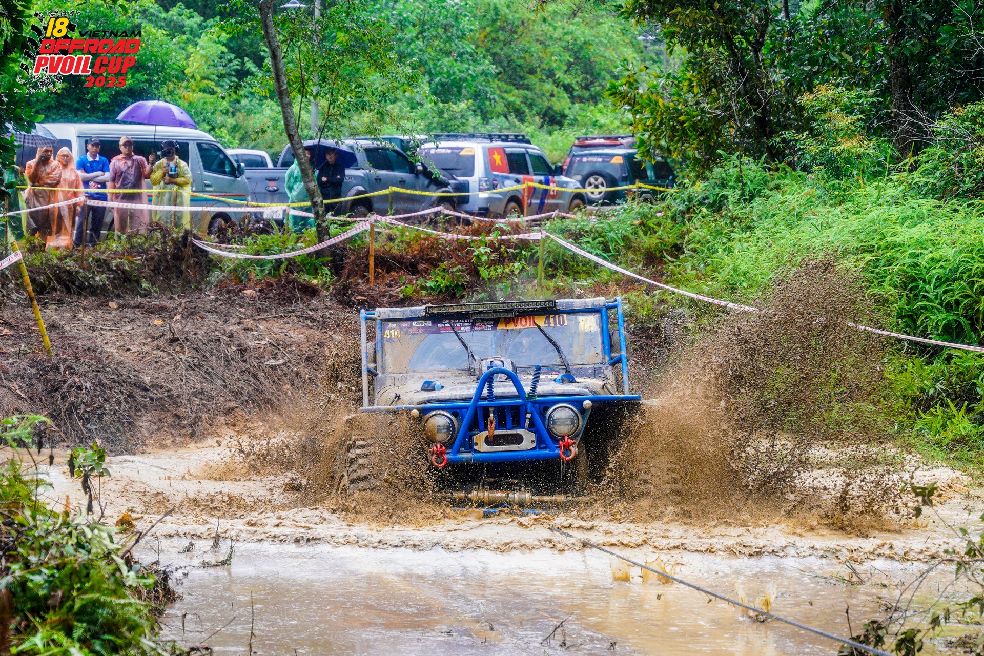 Hạng chuyên nghiệp PVOIL VOC 2025: Bùn, khói và bản lĩnh của những tay lái thép
