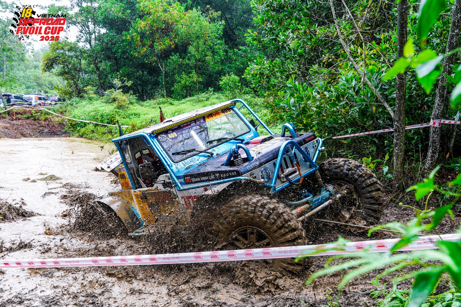 Hạng chuyên nghiệp PVOIL VOC 2025: Bùn, khói và bản lĩnh của những tay lái thép