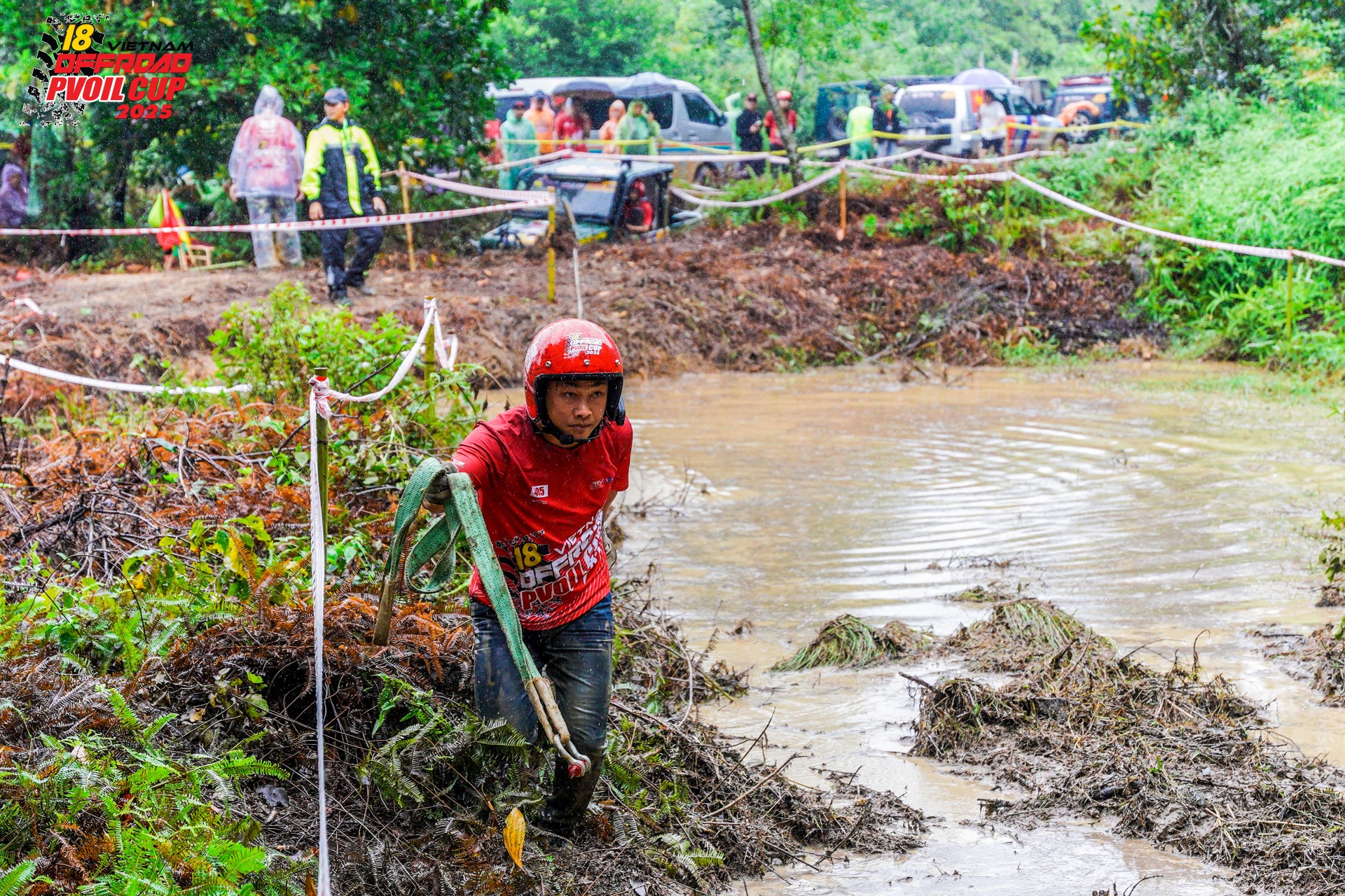 Hạng chuyên nghiệp PVOIL VOC 2025: Bùn, khói và bản lĩnh của những tay lái thép Hạng chuyên nghiệp PVOIL VOC 2025: Bùn, khói và bản lĩnh của những tay lái thép
