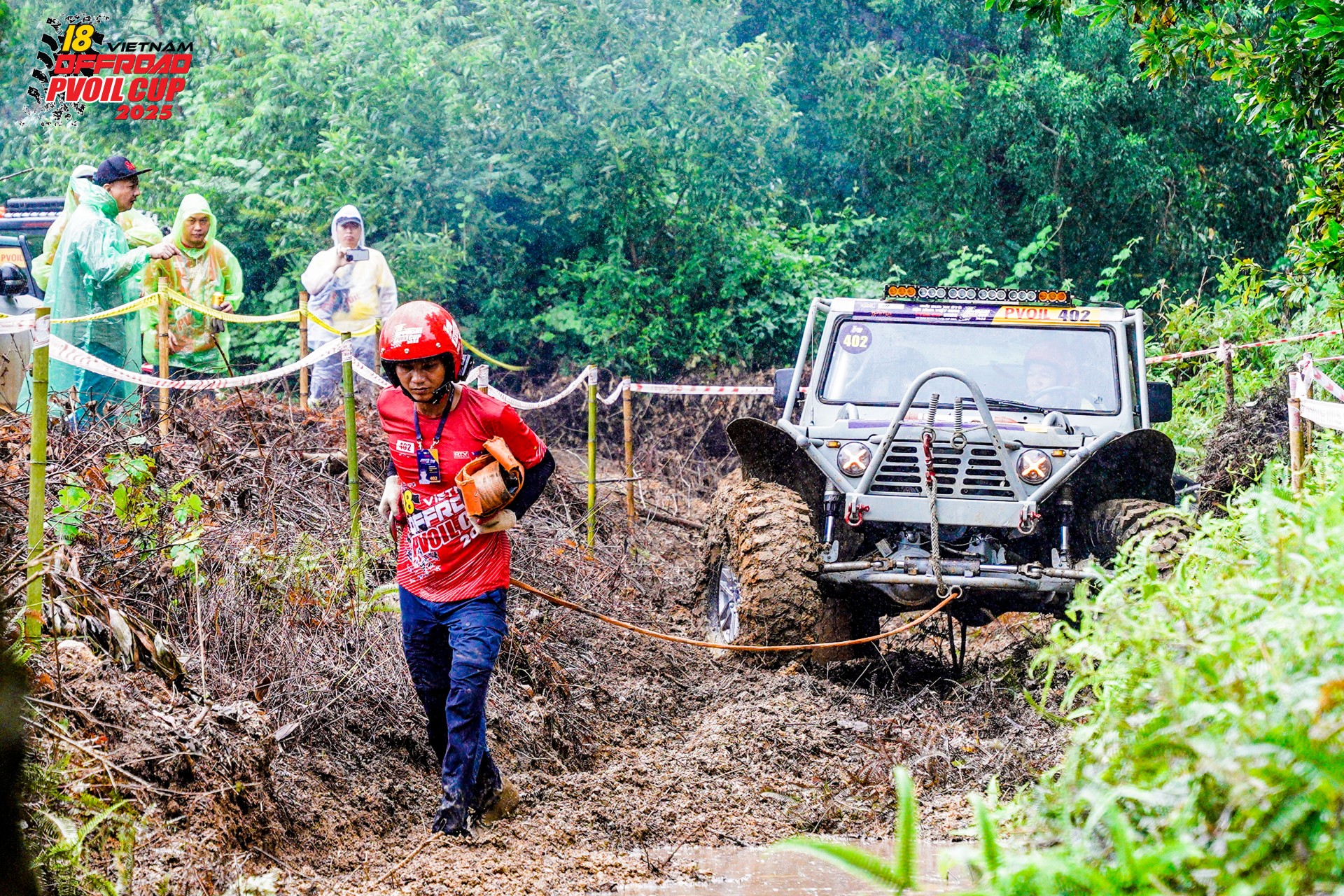 Hạng chuyên nghiệp PVOIL VOC 2025: Bùn, khói và bản lĩnh của những tay lái thép Hạng chuyên nghiệp PVOIL VOC 2025: Bùn, khói và bản lĩnh của những tay lái thép