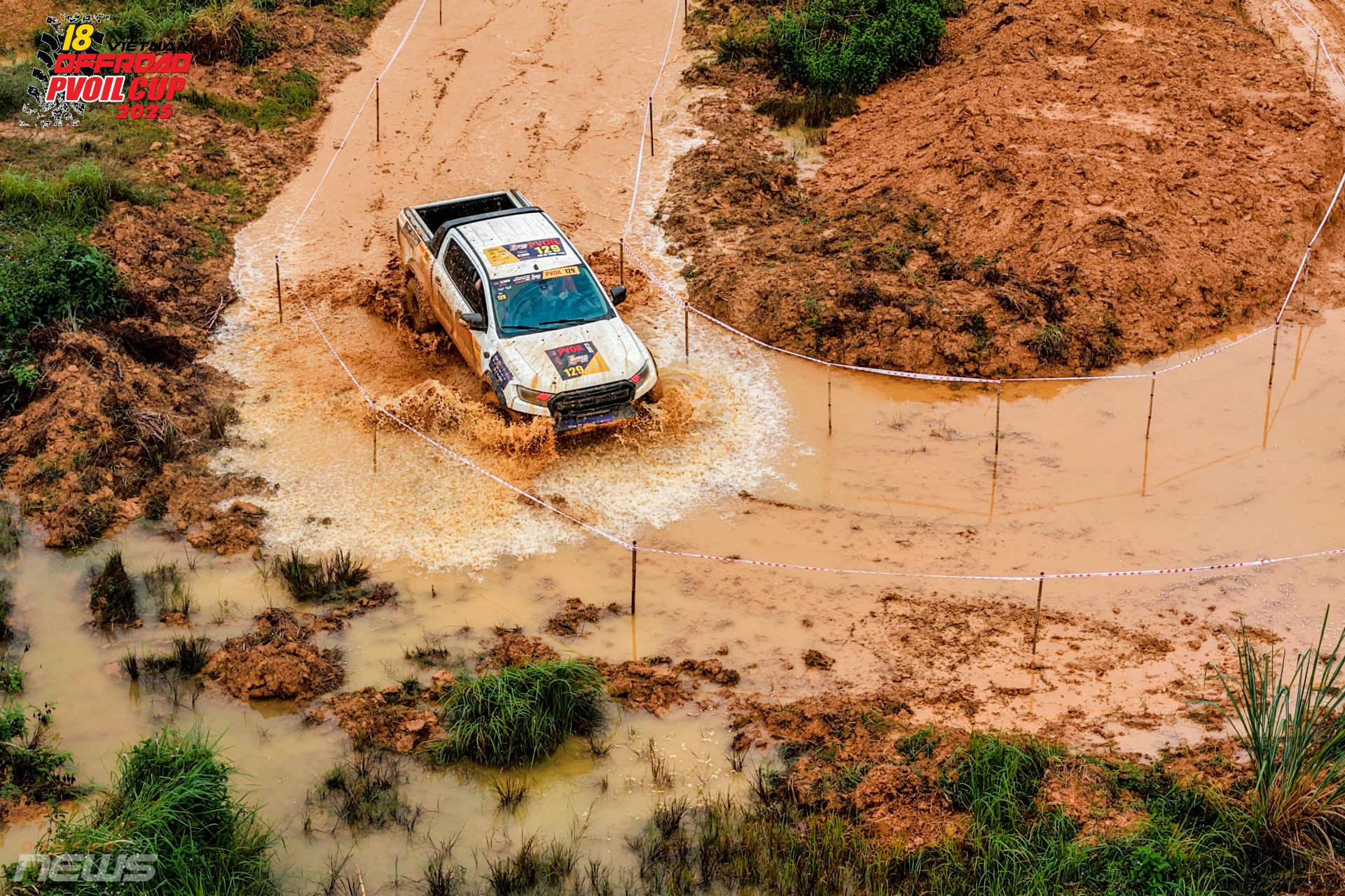 Hạng Cơ bản VOC 2025: Khi xe thương mại bước vào 'đấu trường bùn đất'