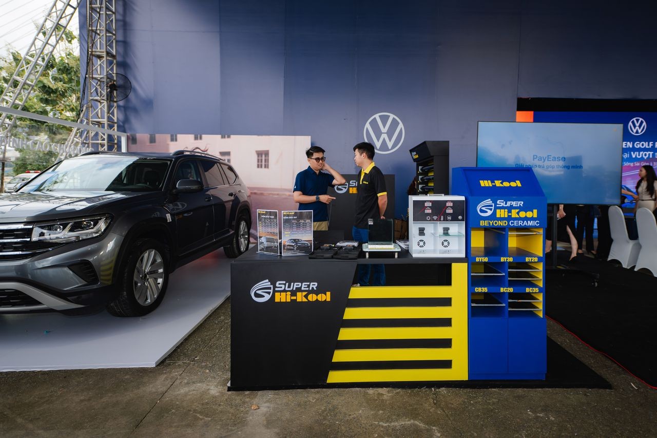 Ra mắt phim cách nhiệt Hi-Kool Super Beyond Ceramic Ra mắt phim cách nhiệt Hi-Kool Super Beyond Ceramic