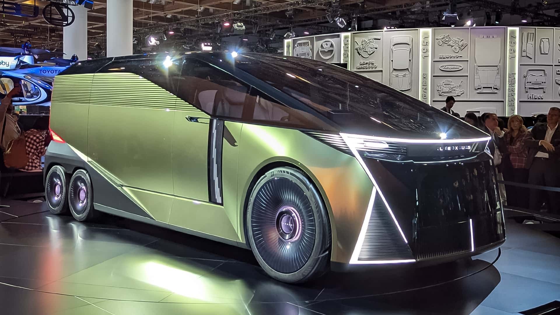 Lexus giới thiệu bộ ba xe concept LS cực sang và độc đáo tại Japan Mobility Show 2025 Phía trước của Lexus LS Concept