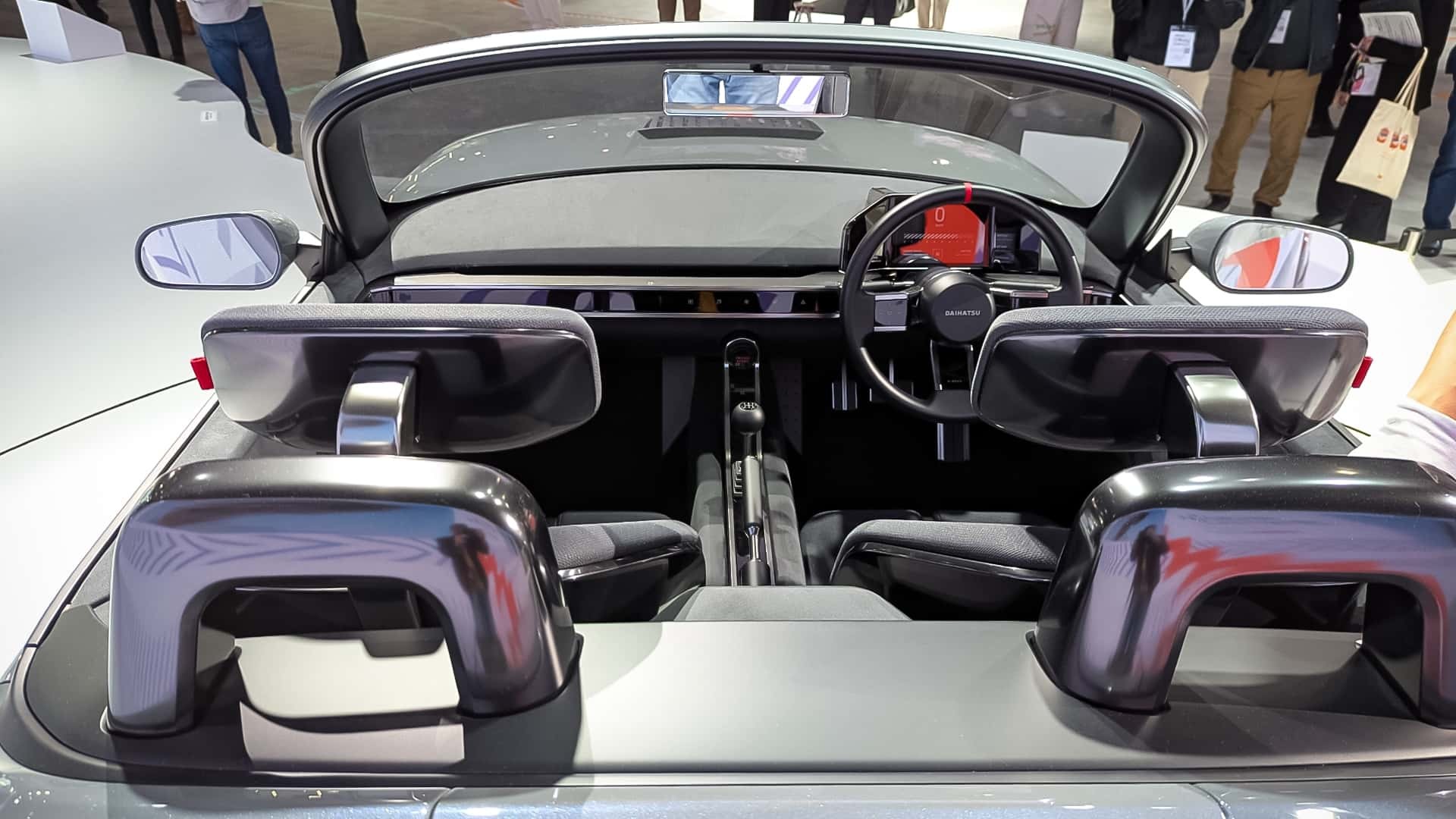Daihatsu K-Open - Mẫu concept kei car thể thao với hệ dẫn động RWD được ra mắt