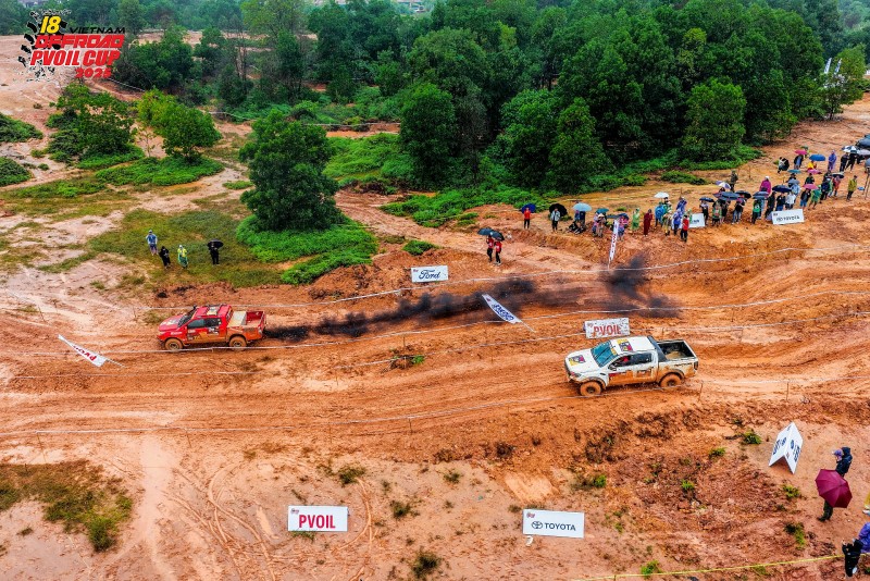 Chiêm ngưỡng những cung đường thi đấu đậm màu sắc thiên nhiên của PVOIL VOC 2025 Chiêm ngưỡng những cung đường thi đấu 'tuyệt đối điện ảnh' tại PVOIL VOC 2025