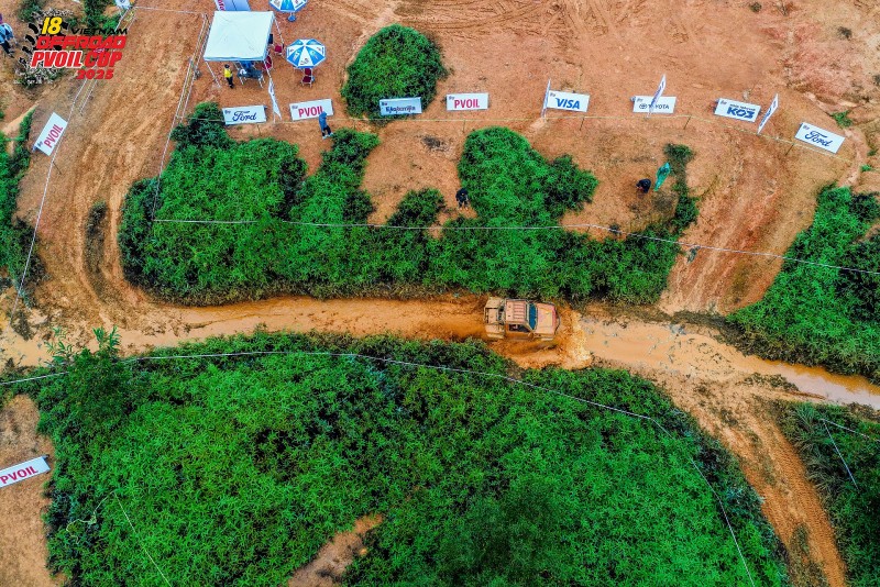 Chiêm ngưỡng những cung đường thi đấu đậm màu sắc thiên nhiên của PVOIL VOC 2025 Chiêm ngưỡng những cung đường thi đấu 'tuyệt đối điện ảnh' tại PVOIL VOC 2025