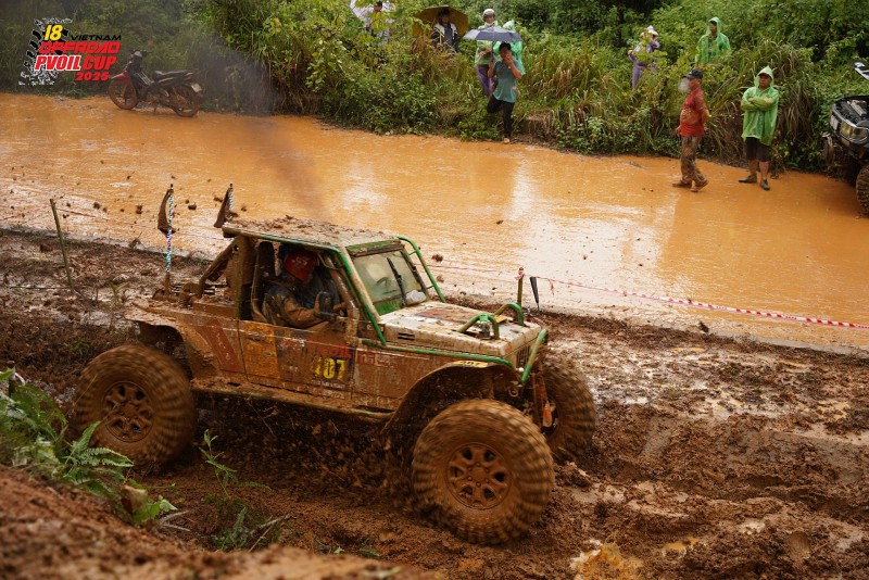 Vỡ oà cảm xúc trên hành trình vô địch Hạng Chuyên nghiệp PVOIL VOC 2025 của đội 407 - 116 Ngọc Trai Wolver