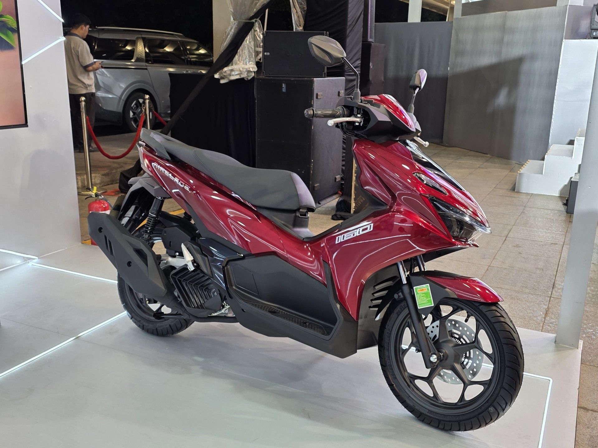 Honda ra mắt bộ đôi SH, Air Blade và LEAD 2026: Thiết kế mới, nhiều trang bị đáng chú ý Honda ra mắt bộ đôi SH, Air Blade và LEAD 2026: Thiết kế mới, nhiều trang bị đáng chú ý