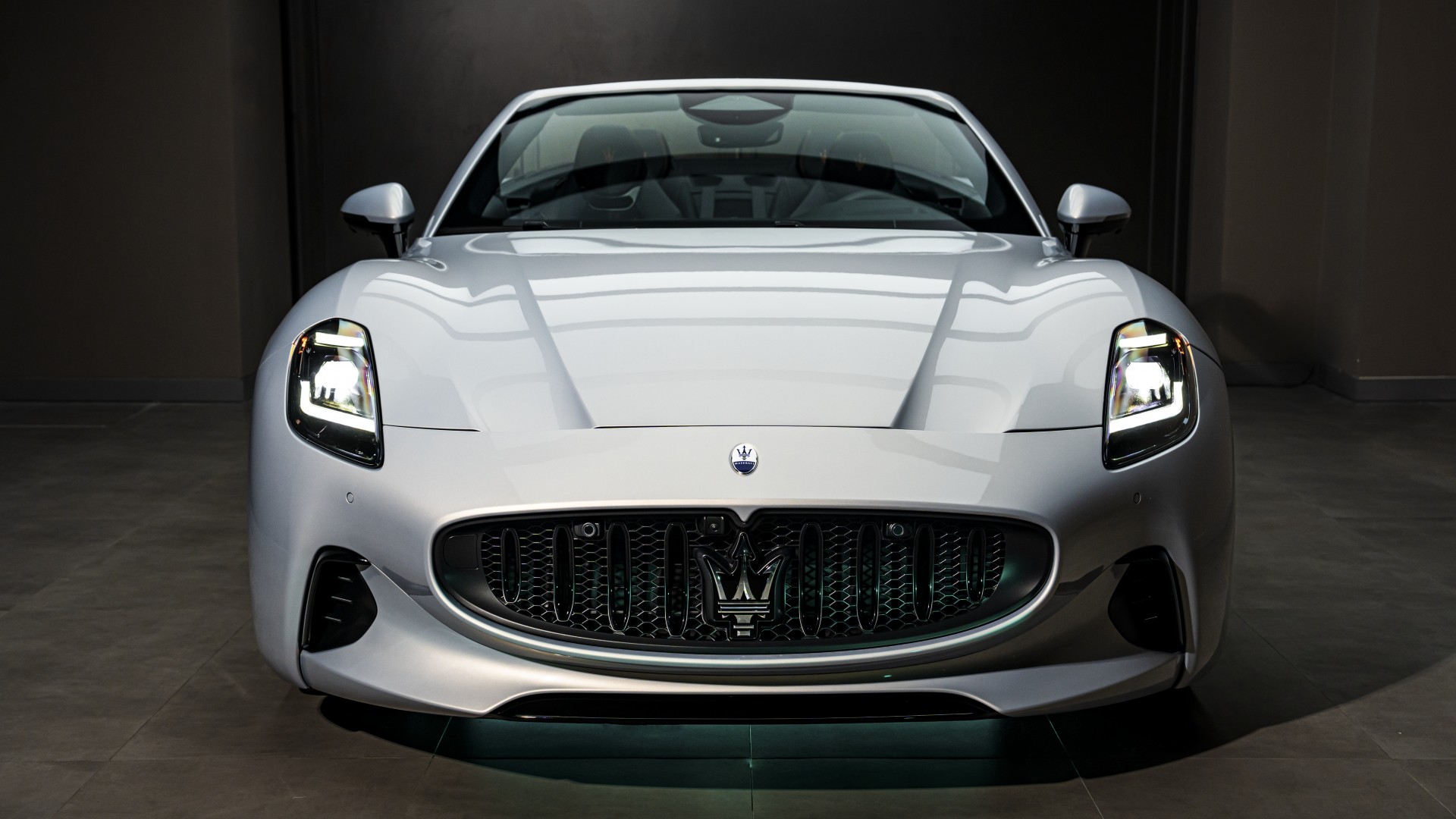 Maserati GranCabrio Folgore, xe mui trần thuần điện đầu tiên trong phân khúc xe sang