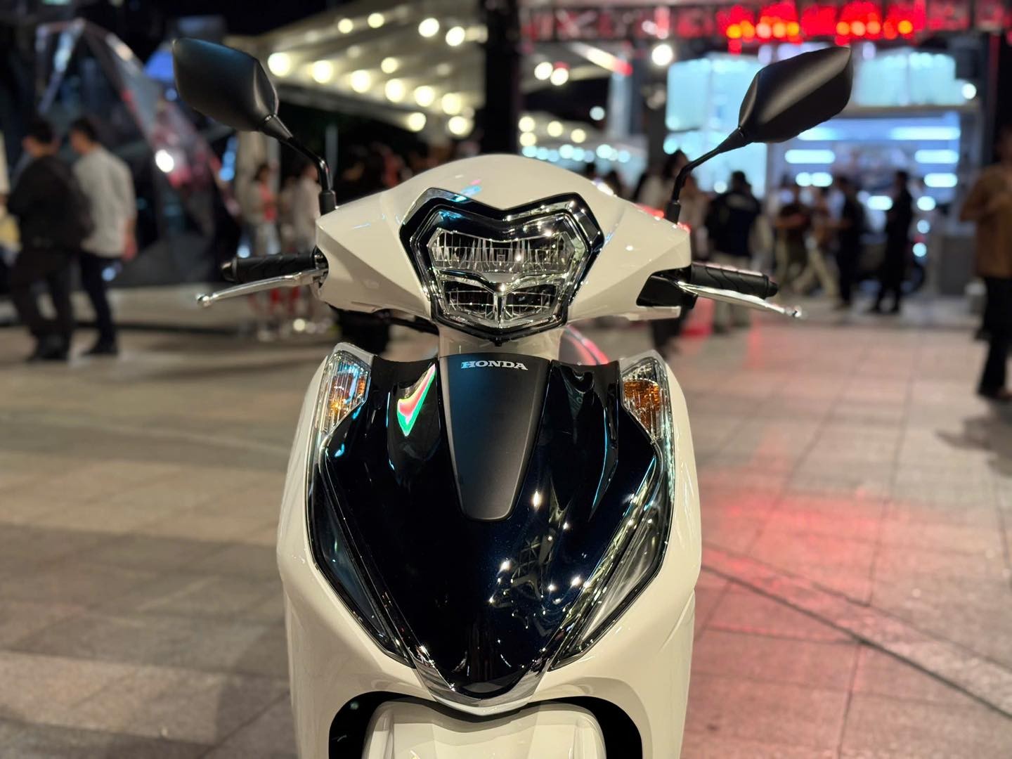 Honda ra mắt bộ đôi SH, Air Blade và LEAD 2026: Thiết kế mới, nhiều trang bị đáng chú ý Honda ra mắt bộ đôi SH, Air Blade và LEAD 2026: Thiết kế mới, nhiều trang bị đáng chú ý