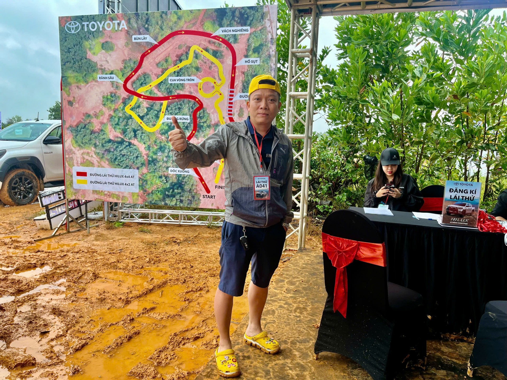 'Chiến mã' Toyota Hilux chinh phục cung lái thử hiểm trở tại PVOIL VOC 2025 'Chiến mã' Toyota Hilux chinh phục cung lái thử hiểm trở tại PVOIL VOC 2025