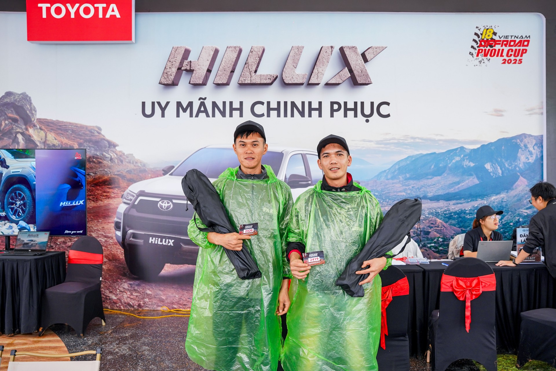 'Chiến mã' Toyota Hilux chinh phục cung lái thử hiểm trở tại PVOIL VOC 2025 'Chiến mã' Toyota Hilux chinh phục cung lái thử hiểm trở tại PVOIL VOC 2025