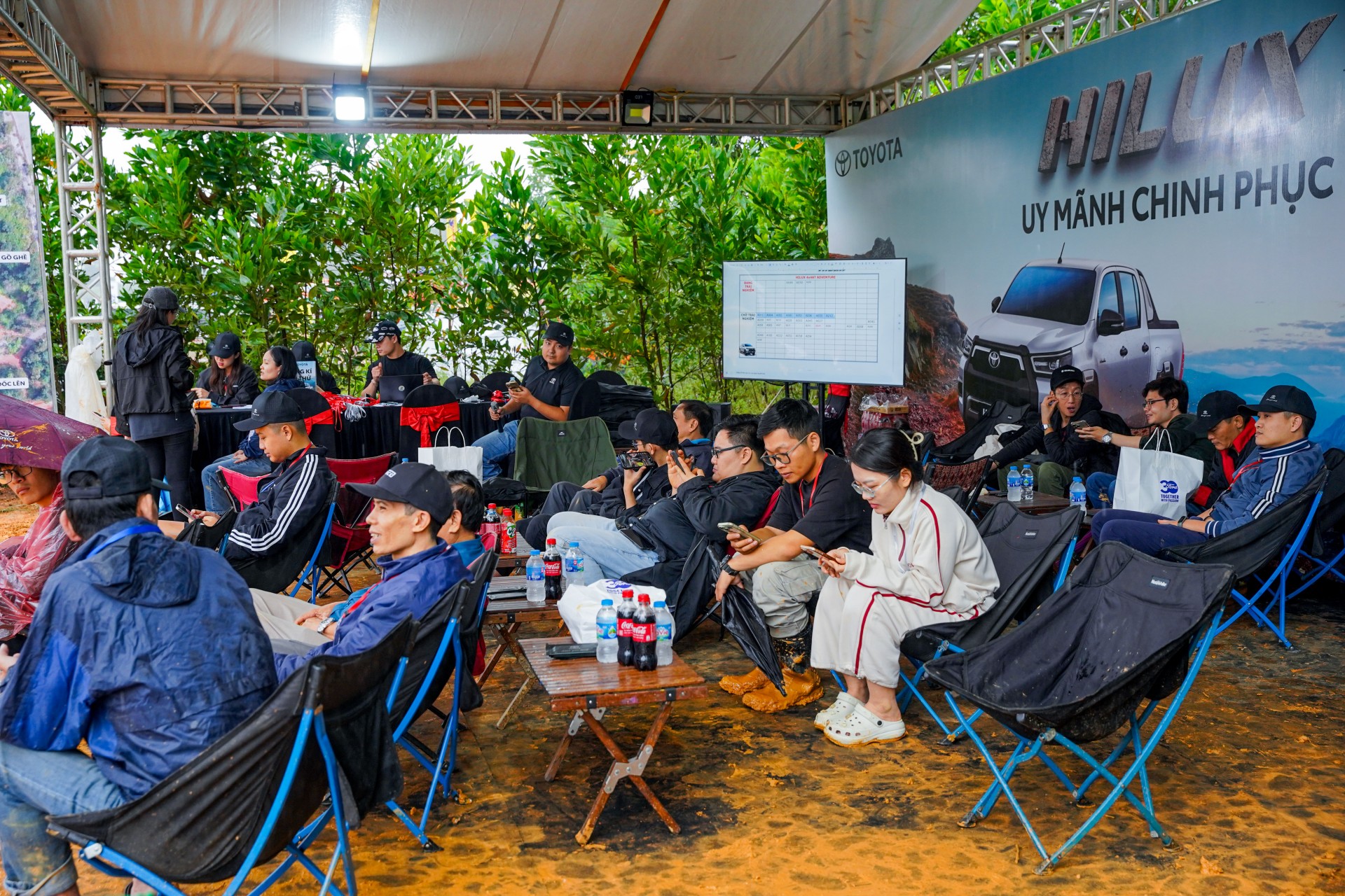 'Chiến mã' Toyota Hilux chinh phục cung lái thử hiểm trở tại PVOIL VOC 2025 'Chiến mã' Toyota Hilux chinh phục cung lái thử hiểm trở tại PVOIL VOC 2025