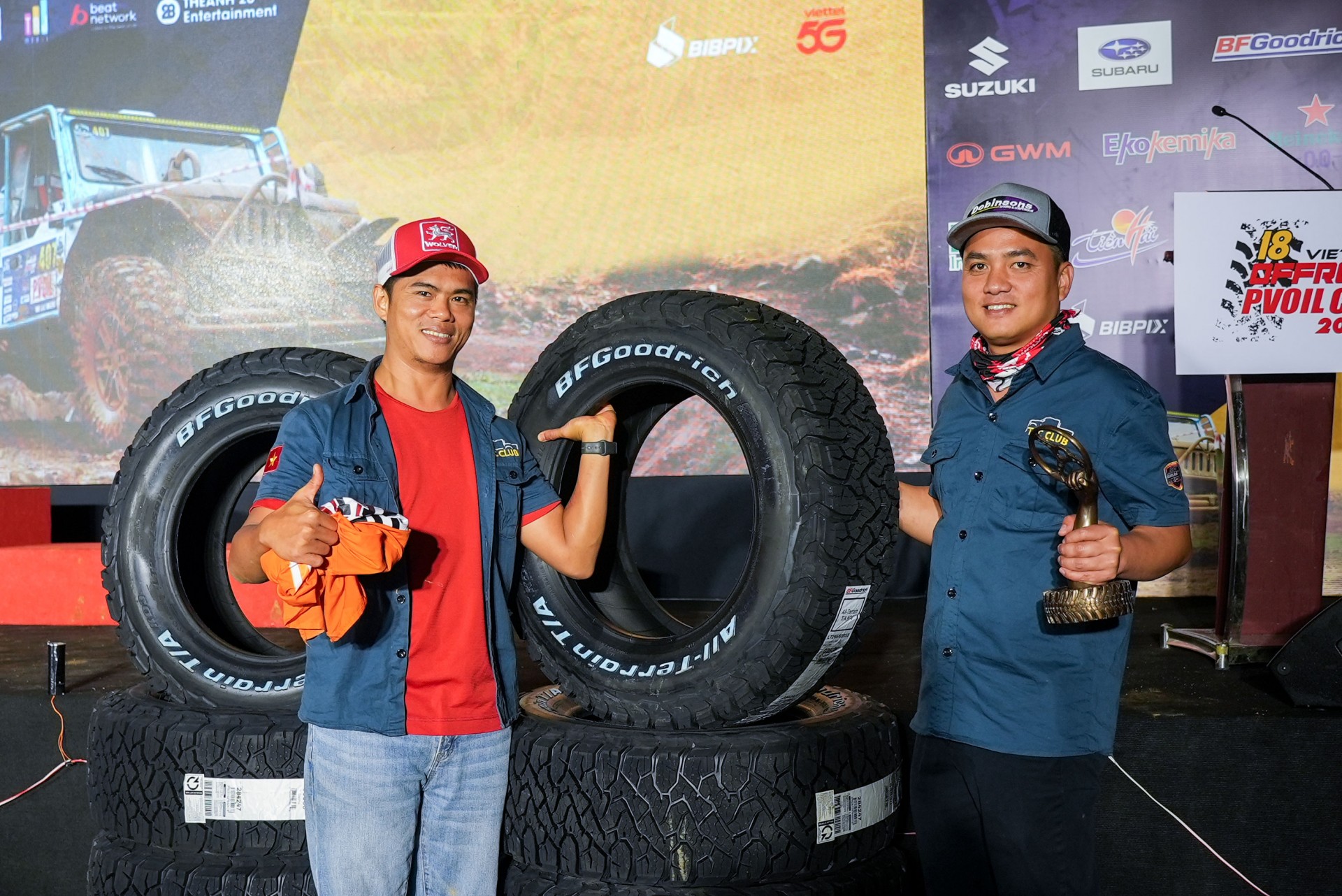 Đội 114 - TTC Dobinsons Wolver Eurotyre lập kỷ lục ba lần liên tiếp Nhất Hạng Cơ bản PVOIL VOC 2025 Đội đua 114 - TTC Dobinsons Wolver Eurotype là những người giành giải Nhất Hạng cơ Bản PVOIL VOC 2025