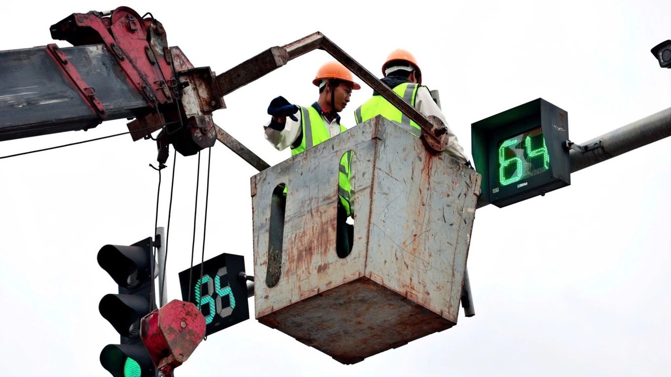 Hà Nội chuẩn bị áp dụng AI điều khiển hệ thống đèn giao thông theo thời gian thực