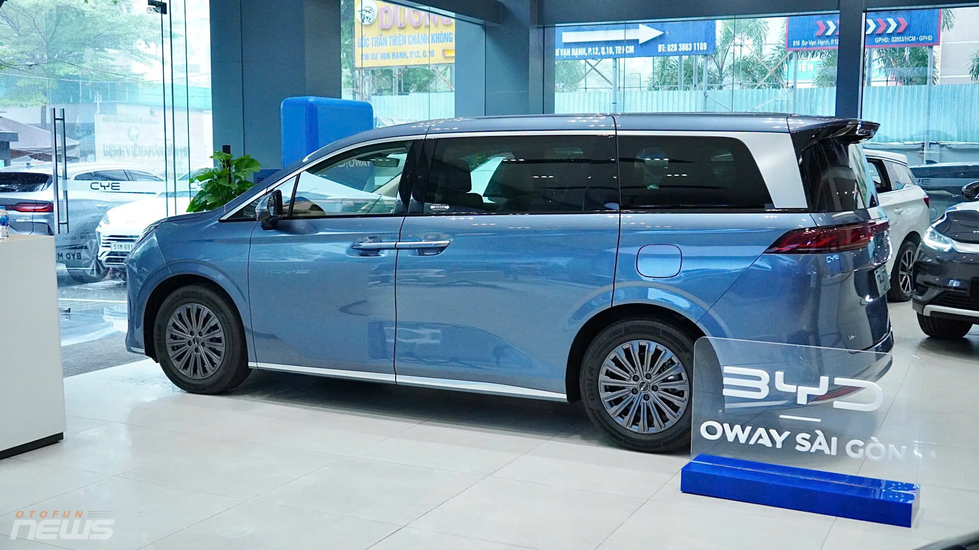 BYD M9 ra mắt, là chiếc MPV PHEV 7 chỗ đầu tiên ở thị trường Việt Nam, giá từ 2 đến gần 2,4 tỷ đồng