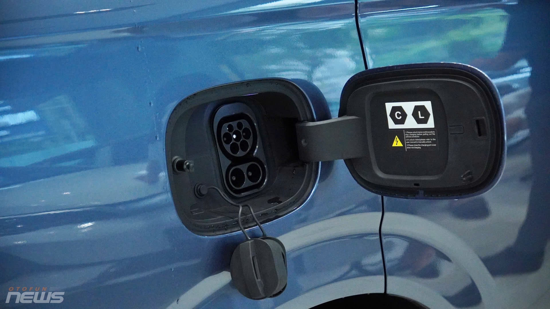 BYD M9 ra mắt, là chiếc MPV PHEV 7 chỗ đầu tiên ở thị trường Việt Nam, giá từ 2 đến gần 2,4 tỷ đồng