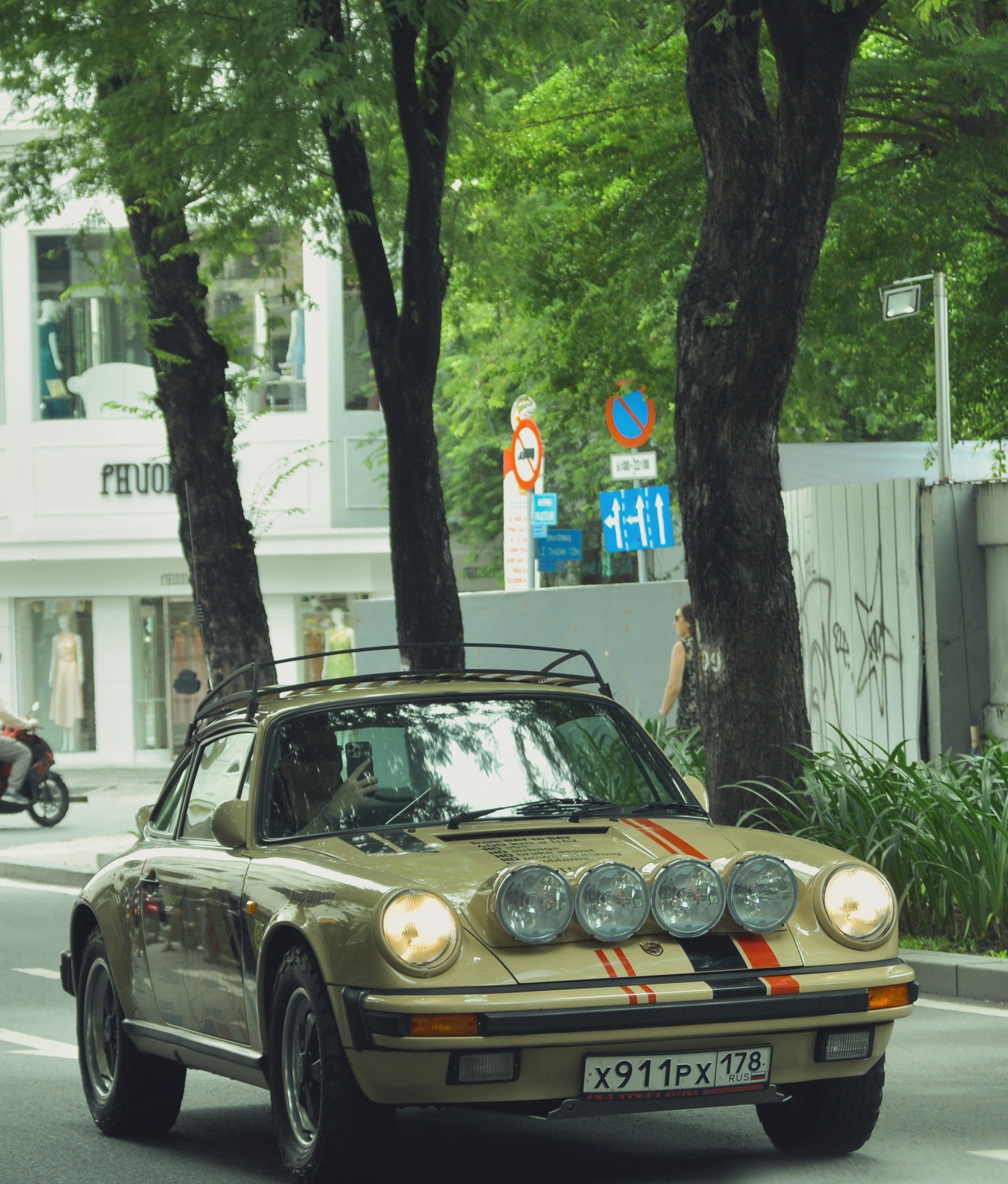 Dàn xe cổ châu Âu đổ bộ Việt Nam, khởi đầu hành trình Mekong 2025