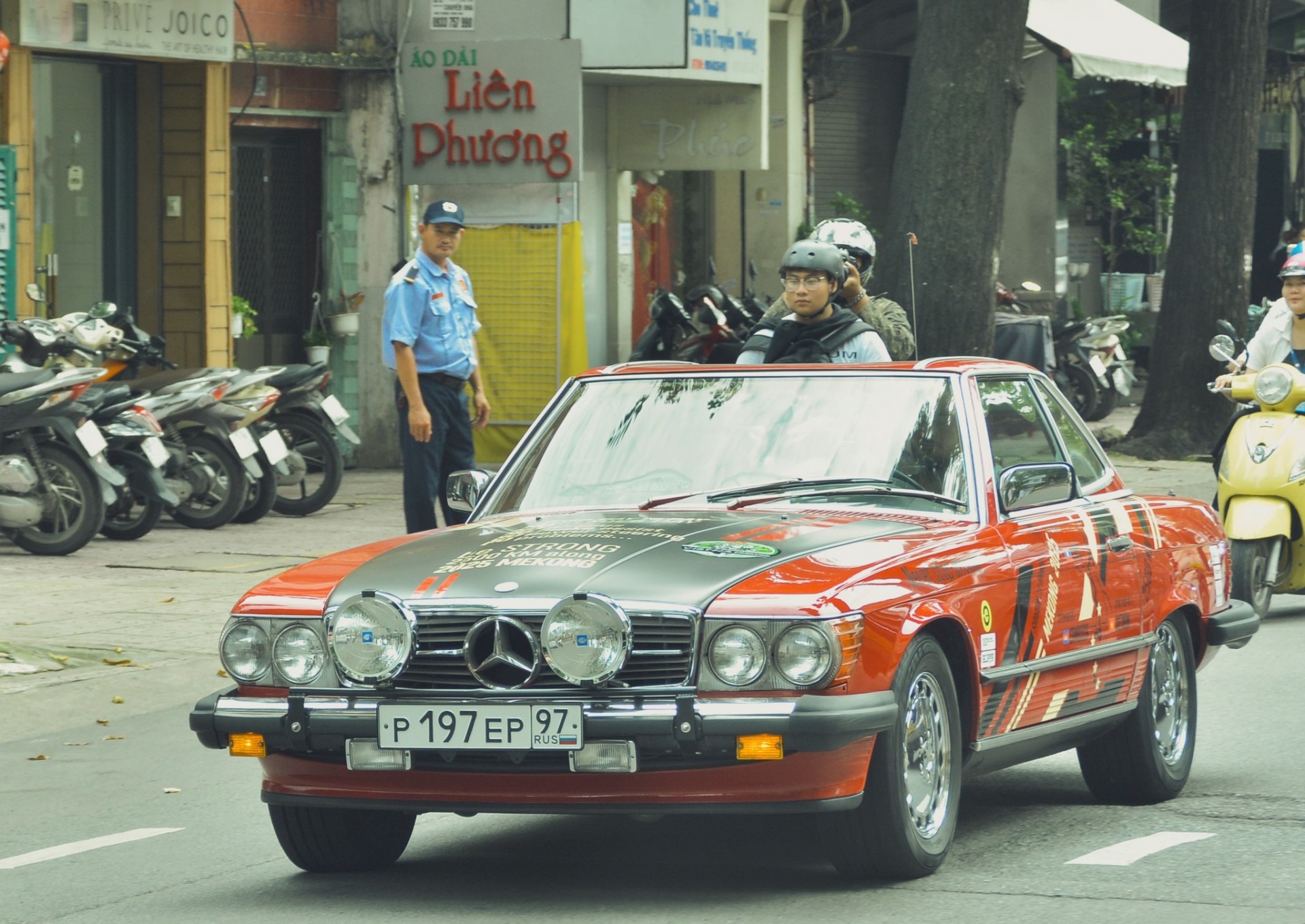 Dàn xe cổ châu Âu đổ bộ Việt Nam, khởi đầu hành trình Mekong 2025