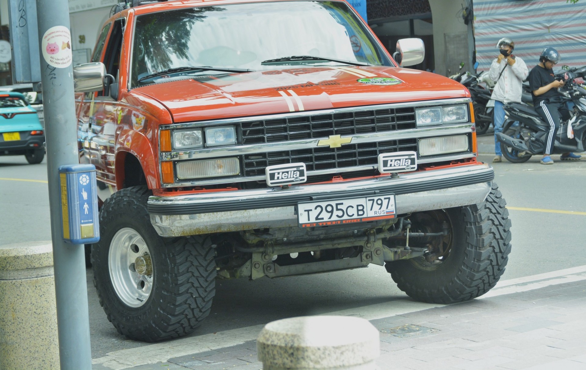 Dàn xe cổ châu Âu đổ bộ Việt Nam, khởi đầu hành trình Mekong 2025