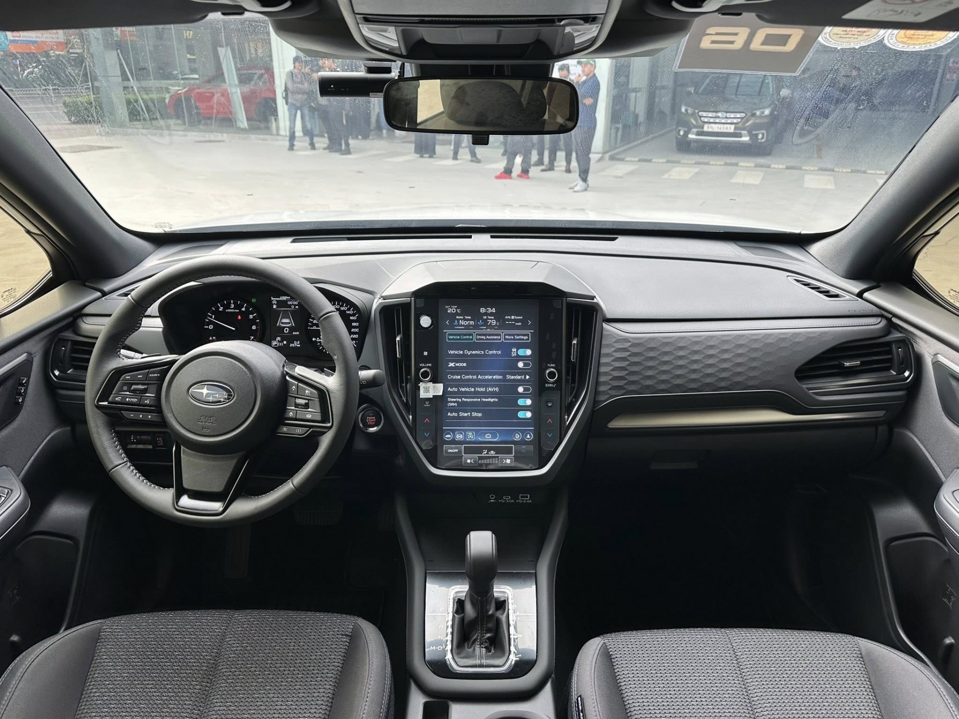 Subaru Forester 2025 ra mắt Việt Nam, tăng giá hơn 300 triệu đồng so với đời cũ