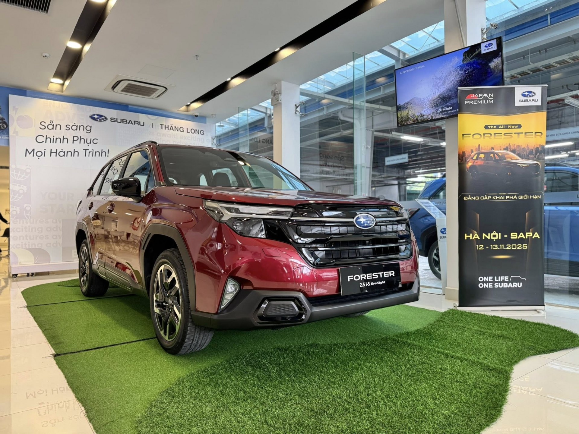 Subaru Forester 2025 ra mắt Việt Nam, tăng giá hơn 300 triệu đồng so với đời cũ