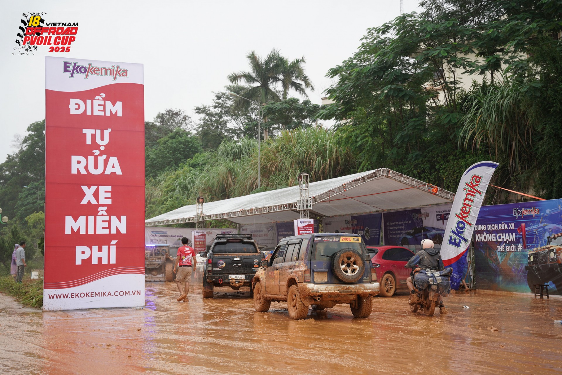 [PVOIL VOC 2025] Dấu ấn của Ekokemika với trạm rửa xe không chạm