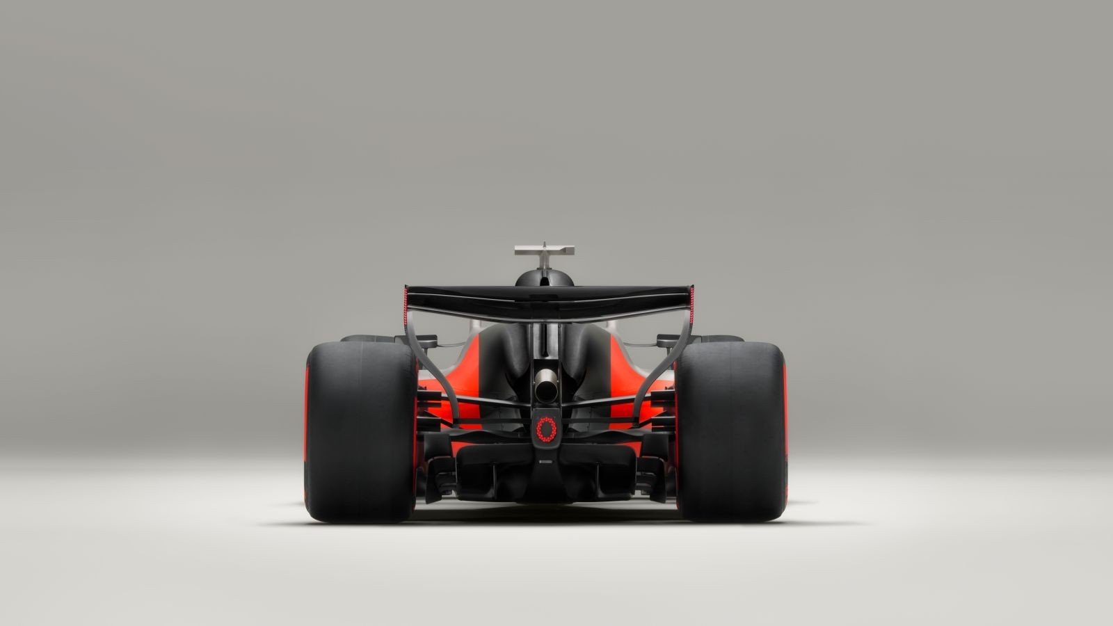 Audi công bố xe đua R26, tham vọng trở thành ứng viên vô địch F1 Audi công bố xe đua R26, tham vọng trở thành ứng viên vô địch F1