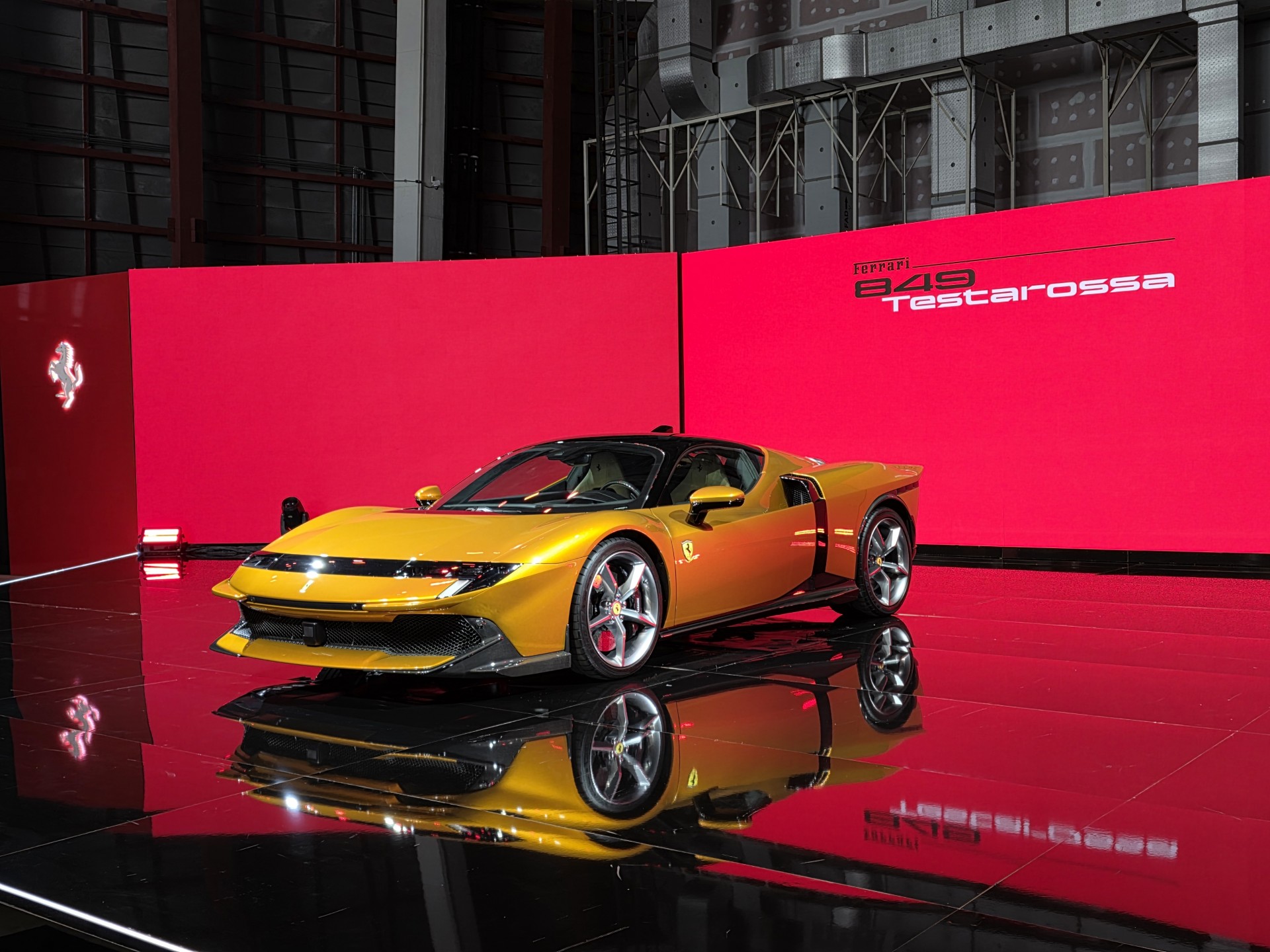 Ferrari 849 Testarossa ra mắt Đông Nam Á, giá quy đổi hơn 35 tỷ đồng Ferrari 849 Testarossa ra mắt Đông Nam Á, giá quy đổi hơn 35 tỷ đồng