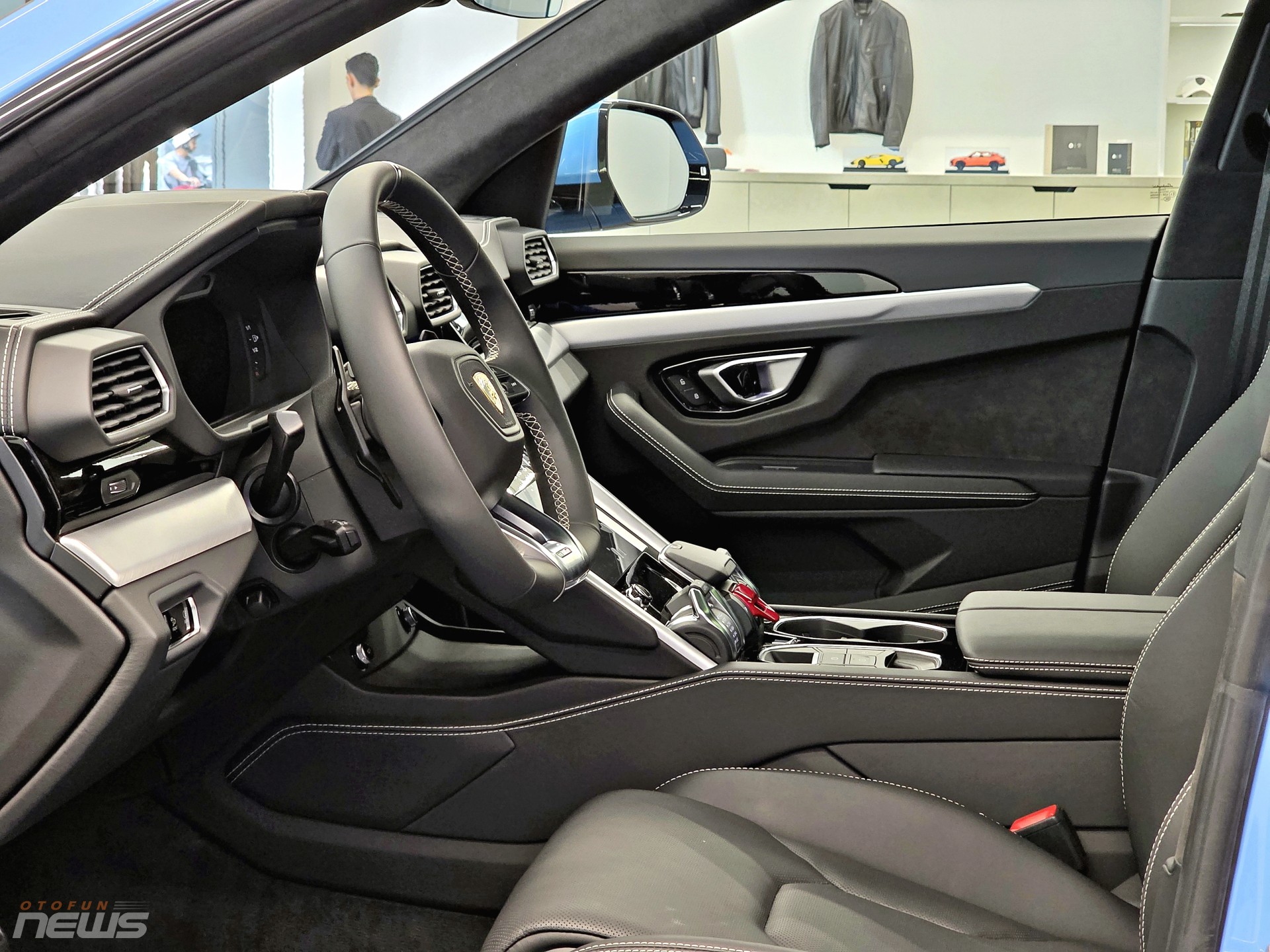 Ngắm Lamborghini Urus S giá hơn 15 tỷ đồng tại TP.HCM