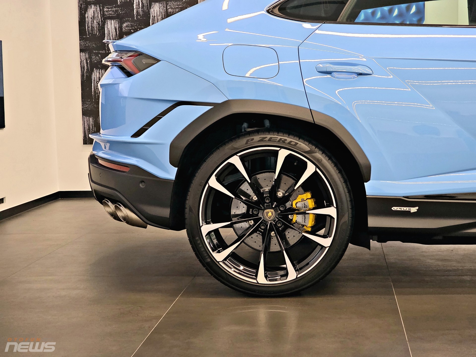 Ngắm Lamborghini Urus S giá hơn 15 tỷ đồng tại TP.HCM
