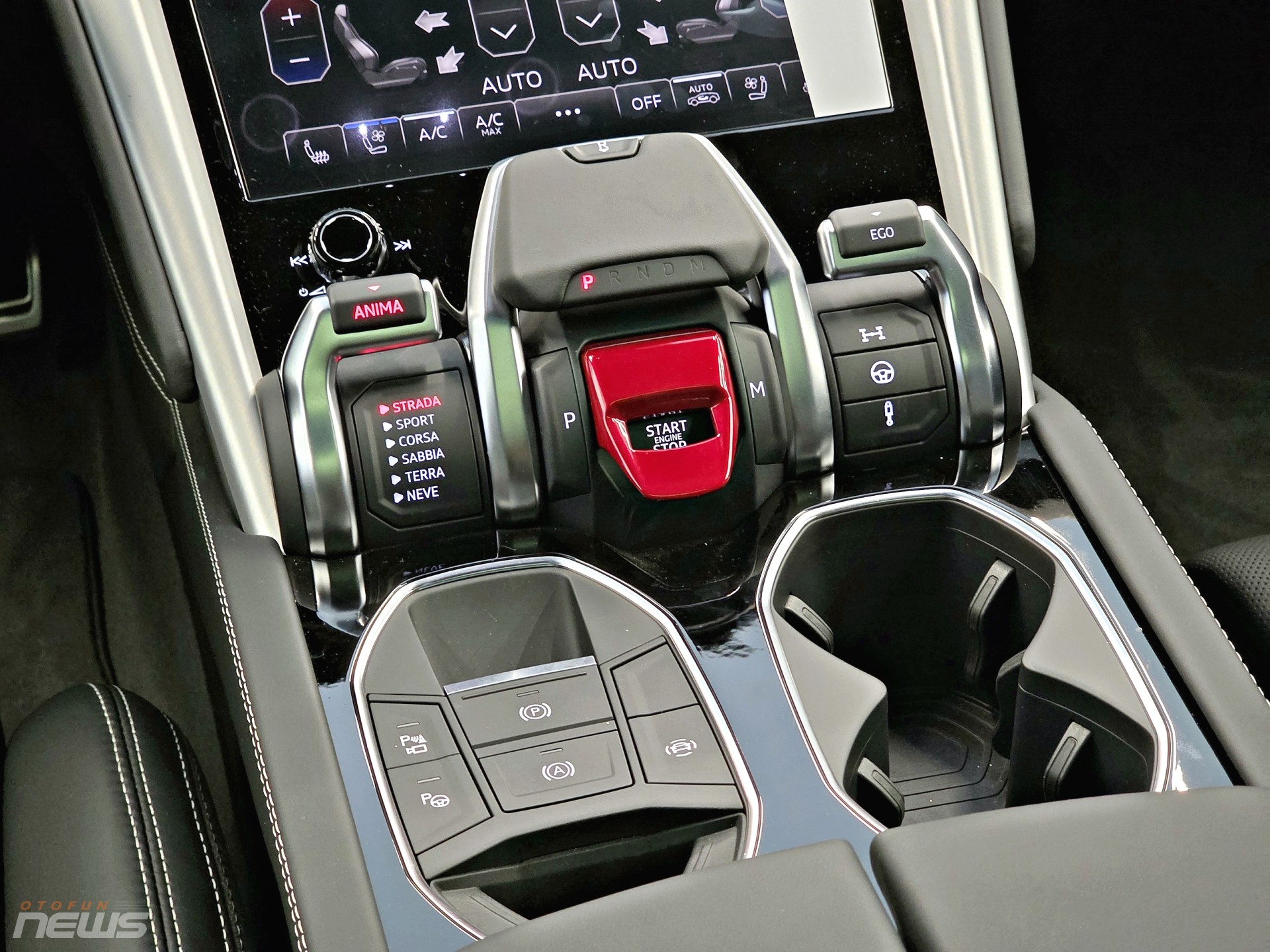 Ngắm Lamborghini Urus S giá hơn 15 tỷ đồng tại TP.HCM